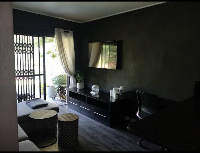 1 bed property to rent in JACKAL CREEK GOLF ESTATE